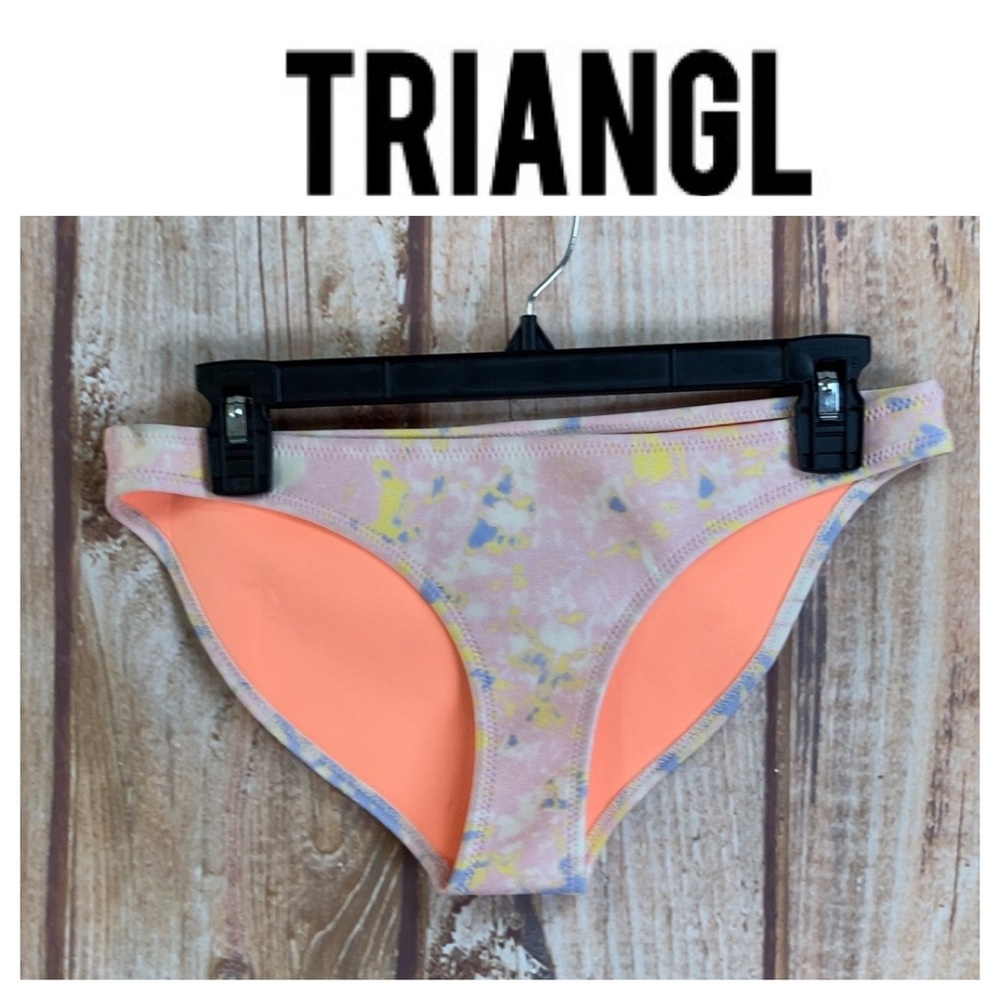 💙Triangl Neoprene Swim Bottom Size Large